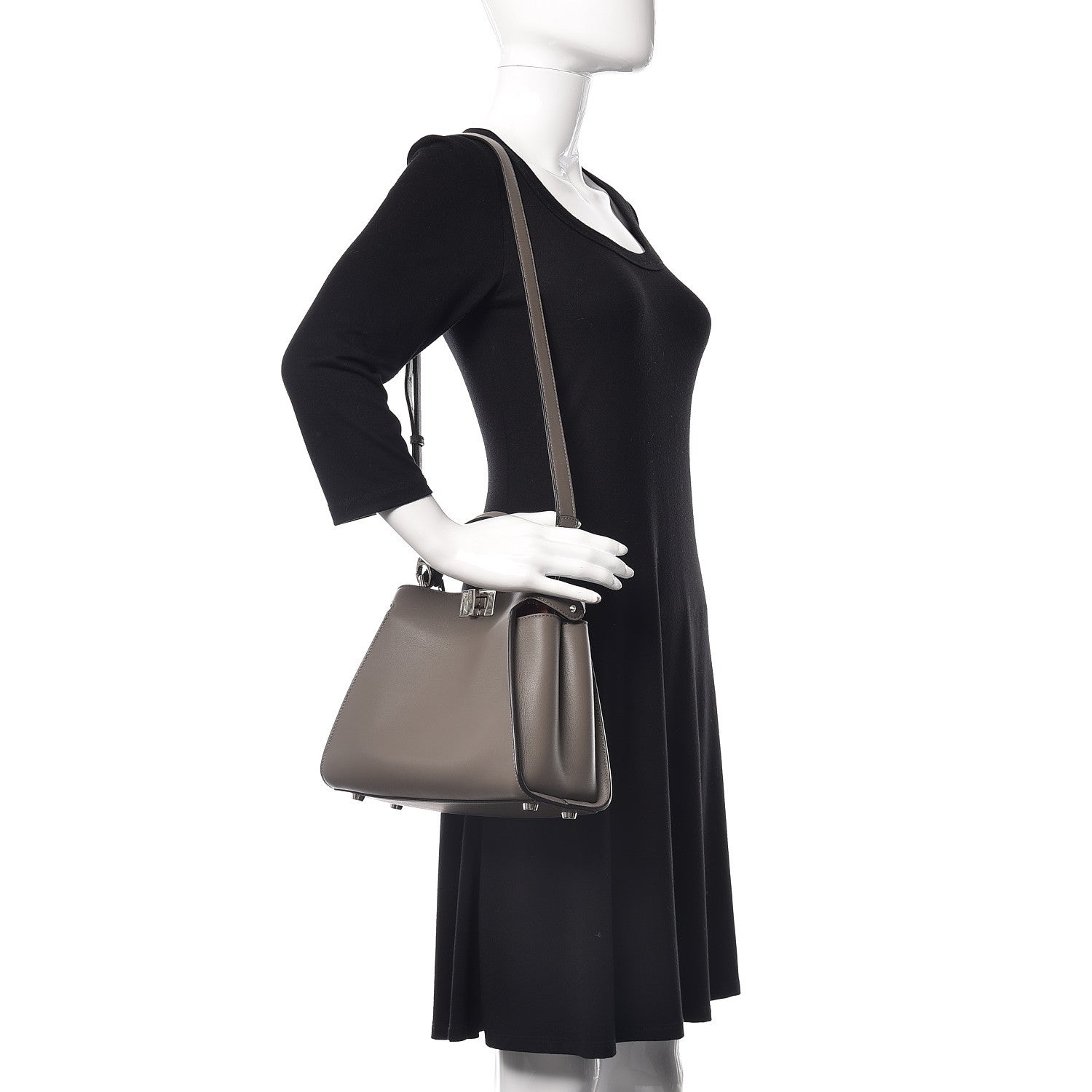 Fendi Vitello Tahiti Burro Medium Peekaboo Iconic Essentially Satchel Foresta Macaron 2 of 10