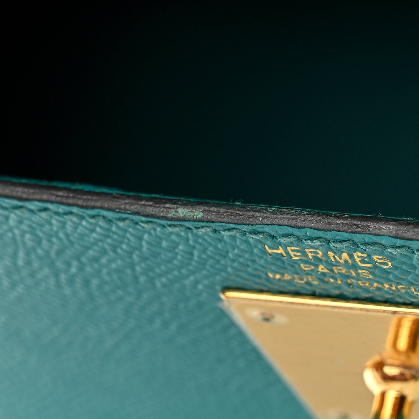 Epsom Kelly Sellier 28 Bleu Paon