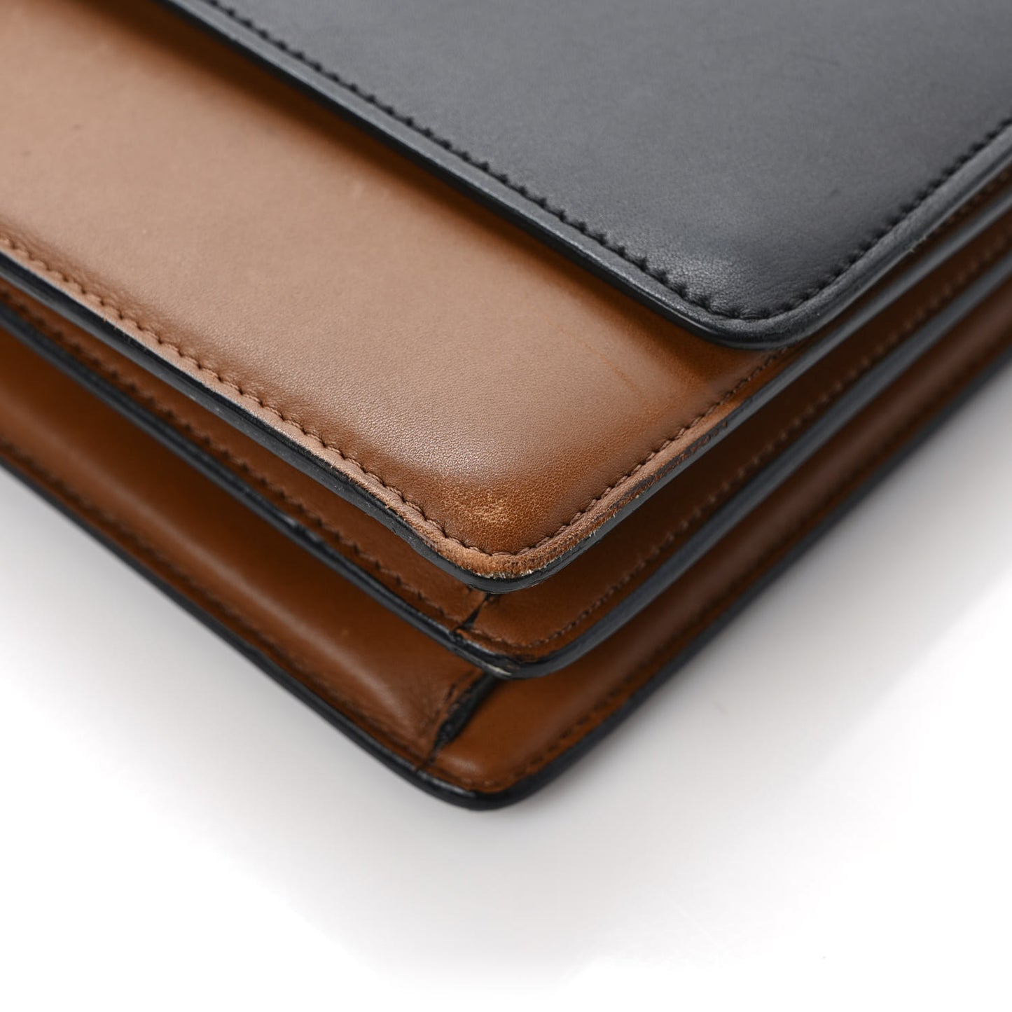 Calfskin Medium Bi-Color Case Flap Camel