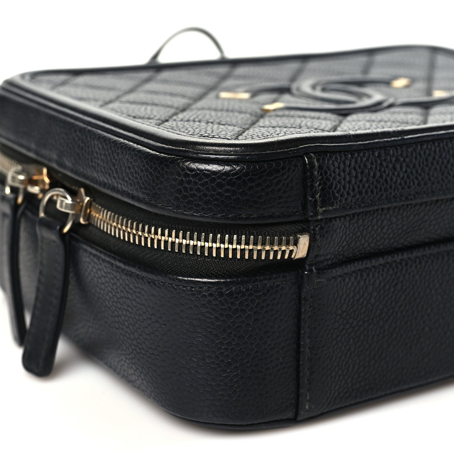 Caviar Quilted Medium CC Filigree Vanity Case Black