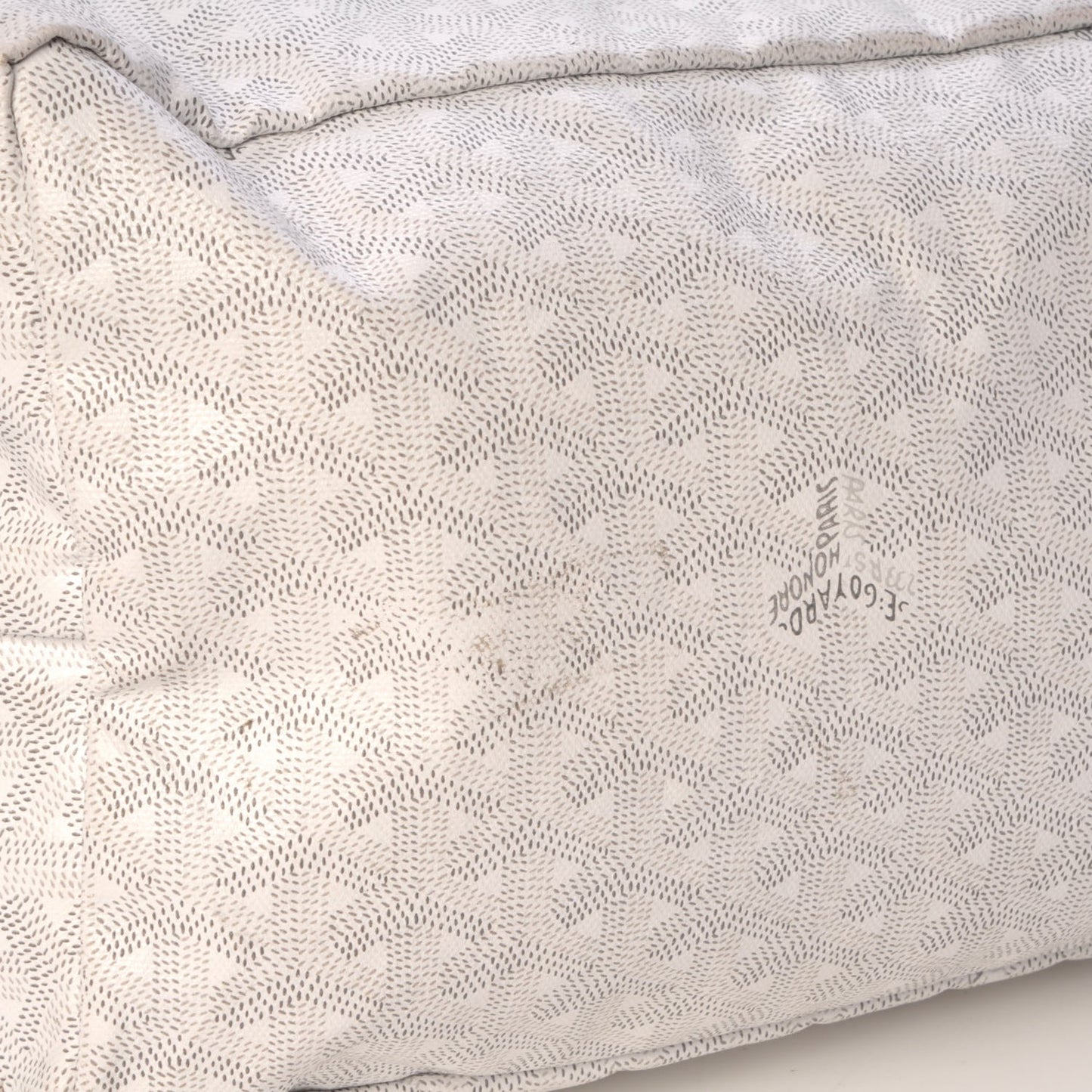 Goyardine Saint Louis GM White
