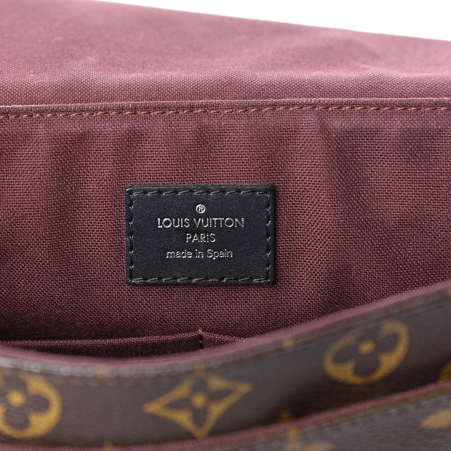 Monogram Macassar District PM