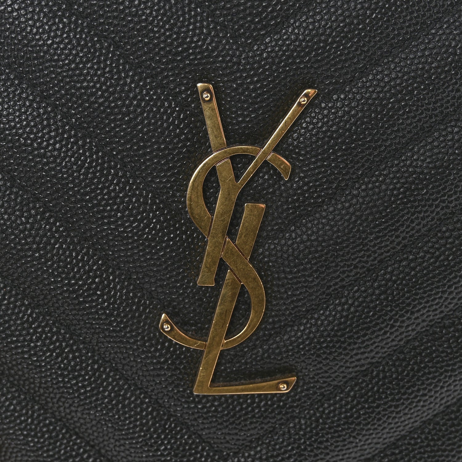 Saint Laurent Grain De Poudre Matelasse Chevron Quilted Round Vinyle Camera Bag Black 10 of 11
