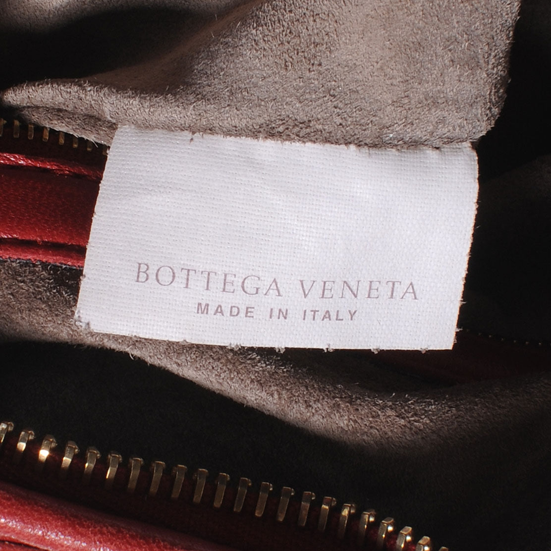 Nappa Intrecciato Maxi Veneta Hobo Crimson