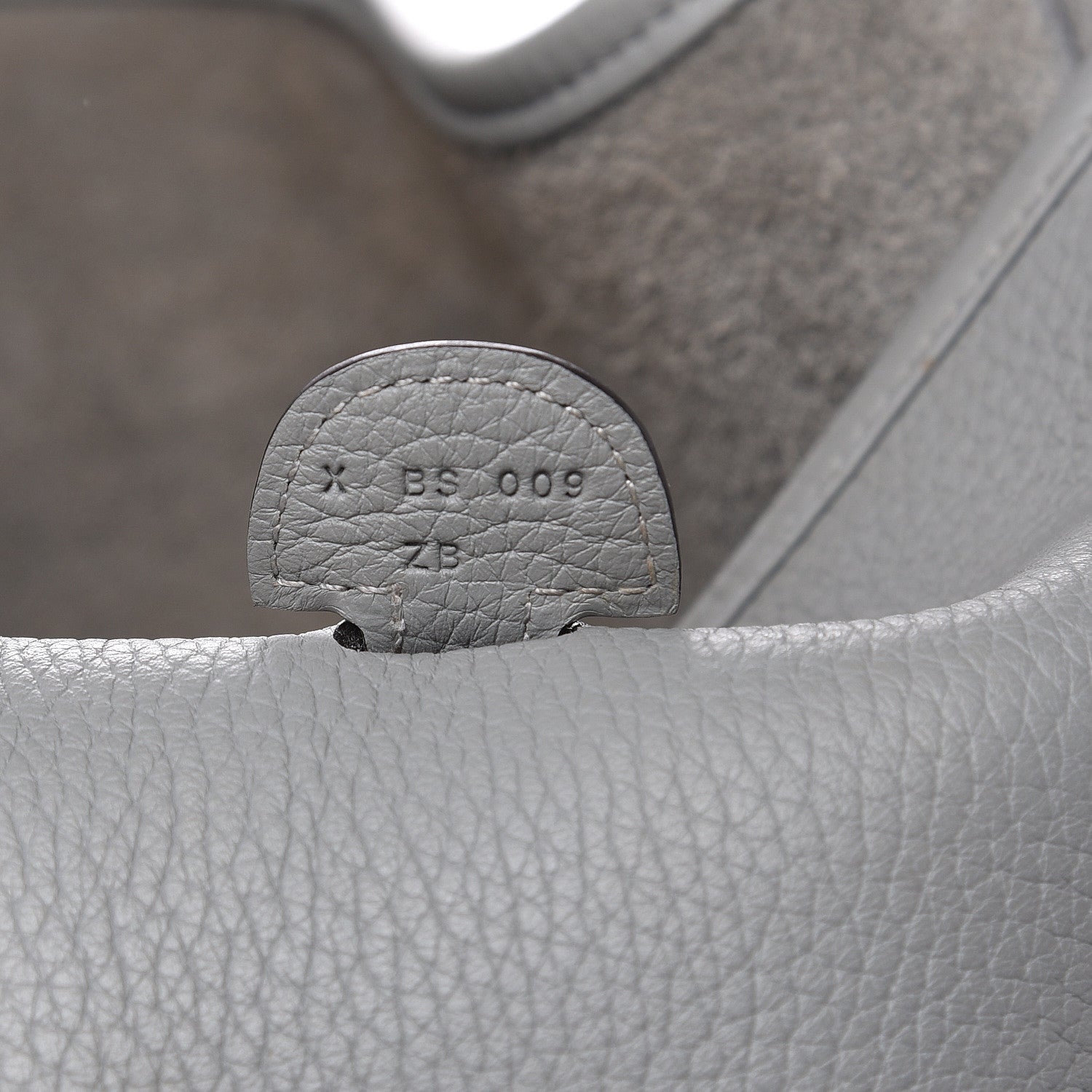 Hermes Taurillon Clemence Evelyne III PM Gris Mouette 7 of 17