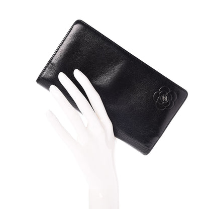 Chanel Goatskin Camellia Embossed Yen Wallet Black 2 of 9