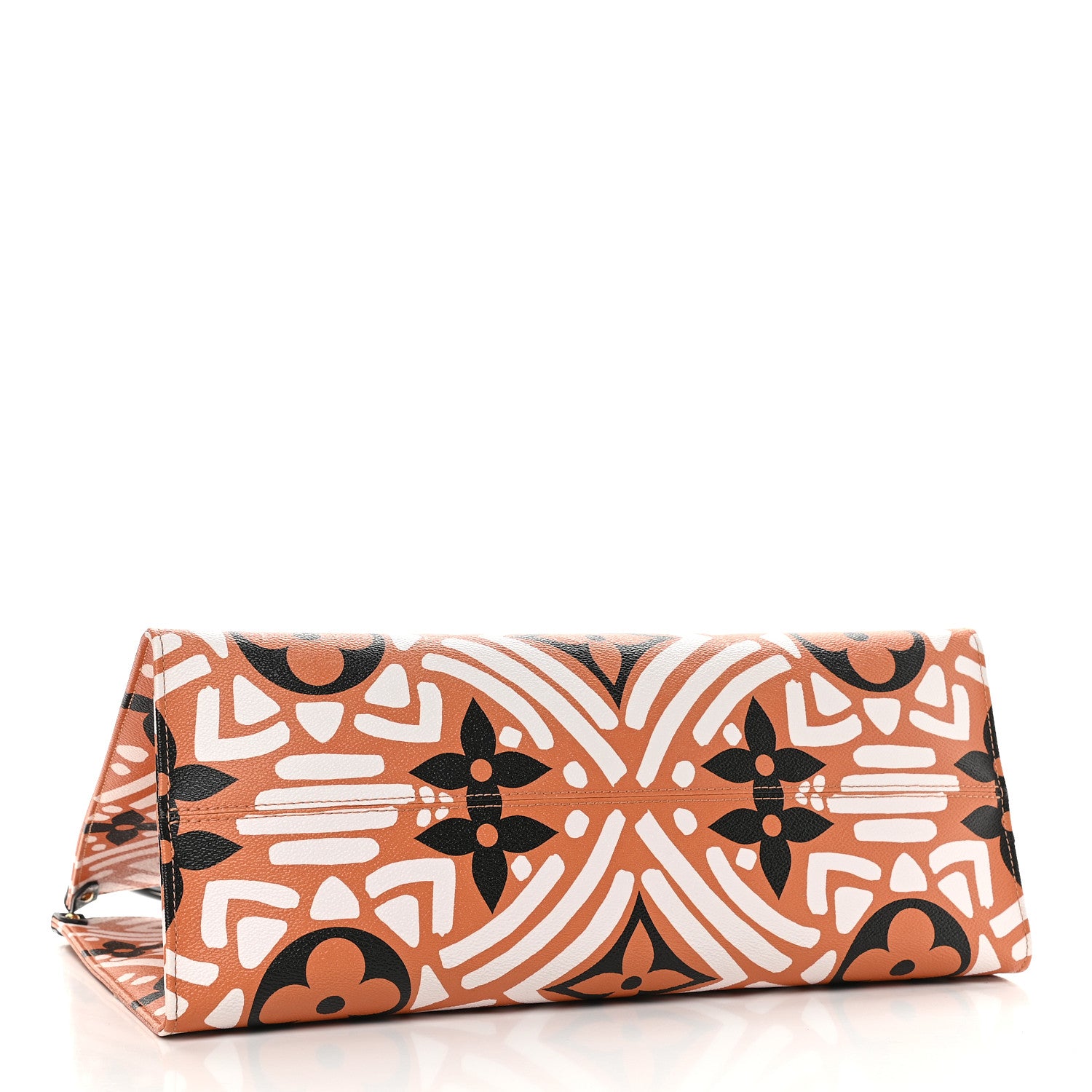 Louis Vuitton Monogram Giant Crafty Onthego GM Crème Caramel 4 of 8