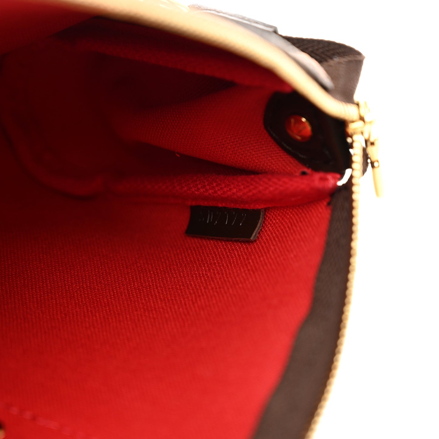 Damier Ebene Eva Clutch
