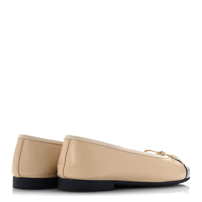 Chanel Goatskin Patent Calfskin Cap Toe CC Ballerina Flats 35.5 Light Beige Navy Blue 5 of 11