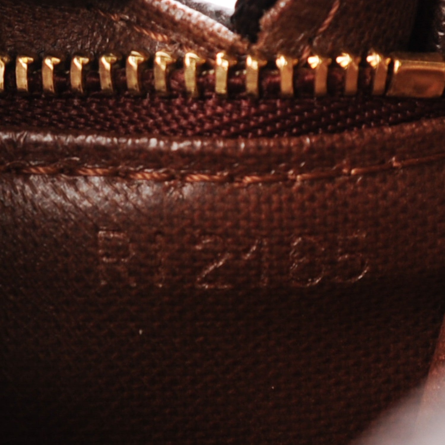 Louis Vuitton Monogram King Size Toiletry Bag 8 of 9