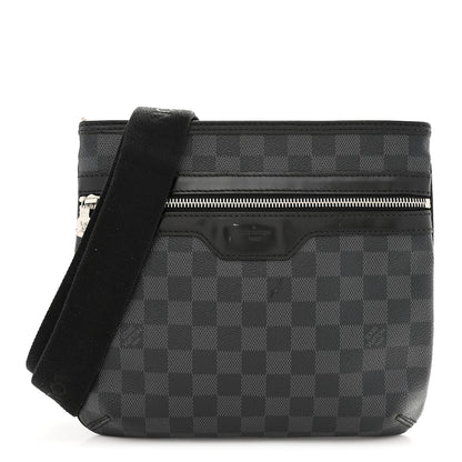 Louis Vuitton Damier Graphite Thomas 1 of 11