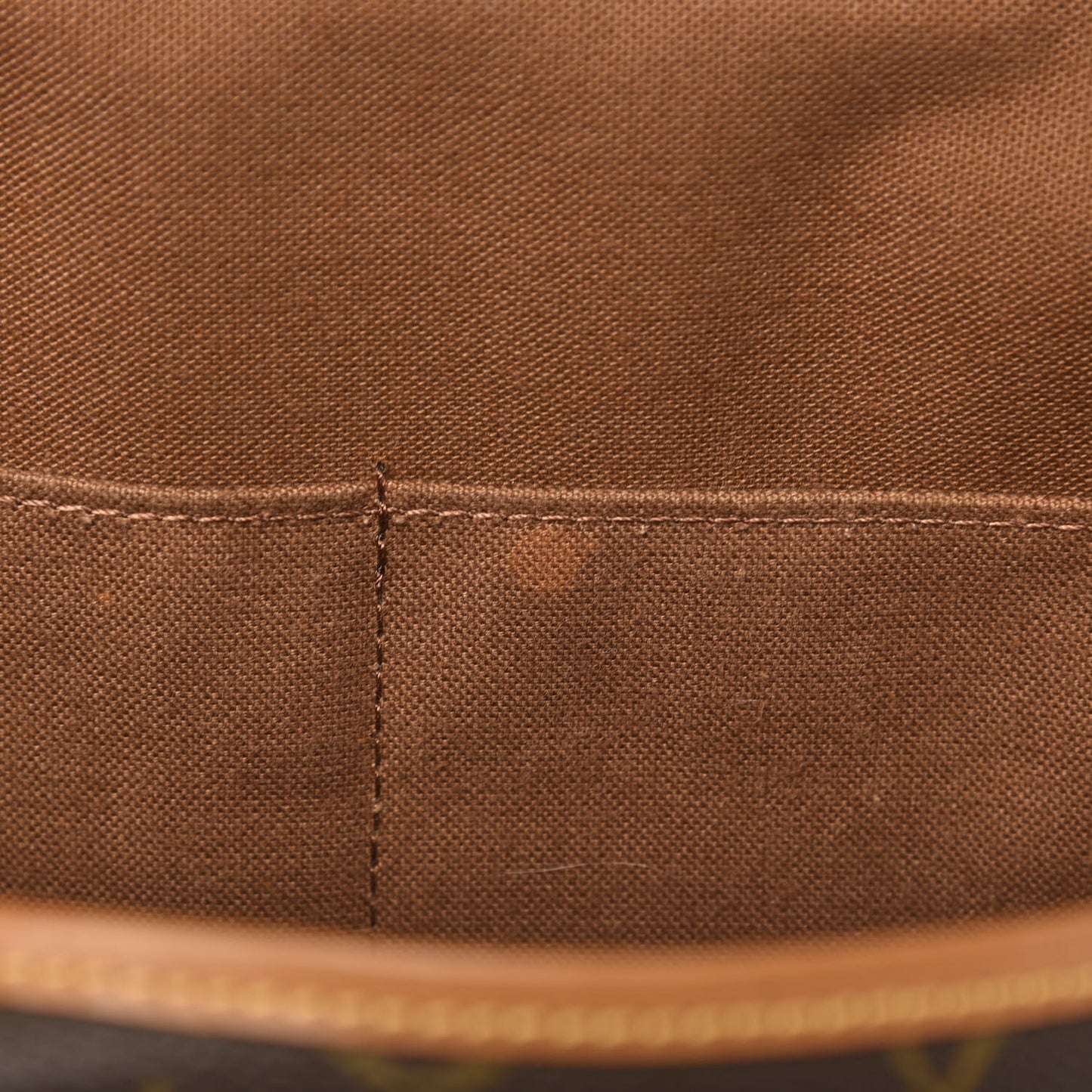 Monogram Saumur 35