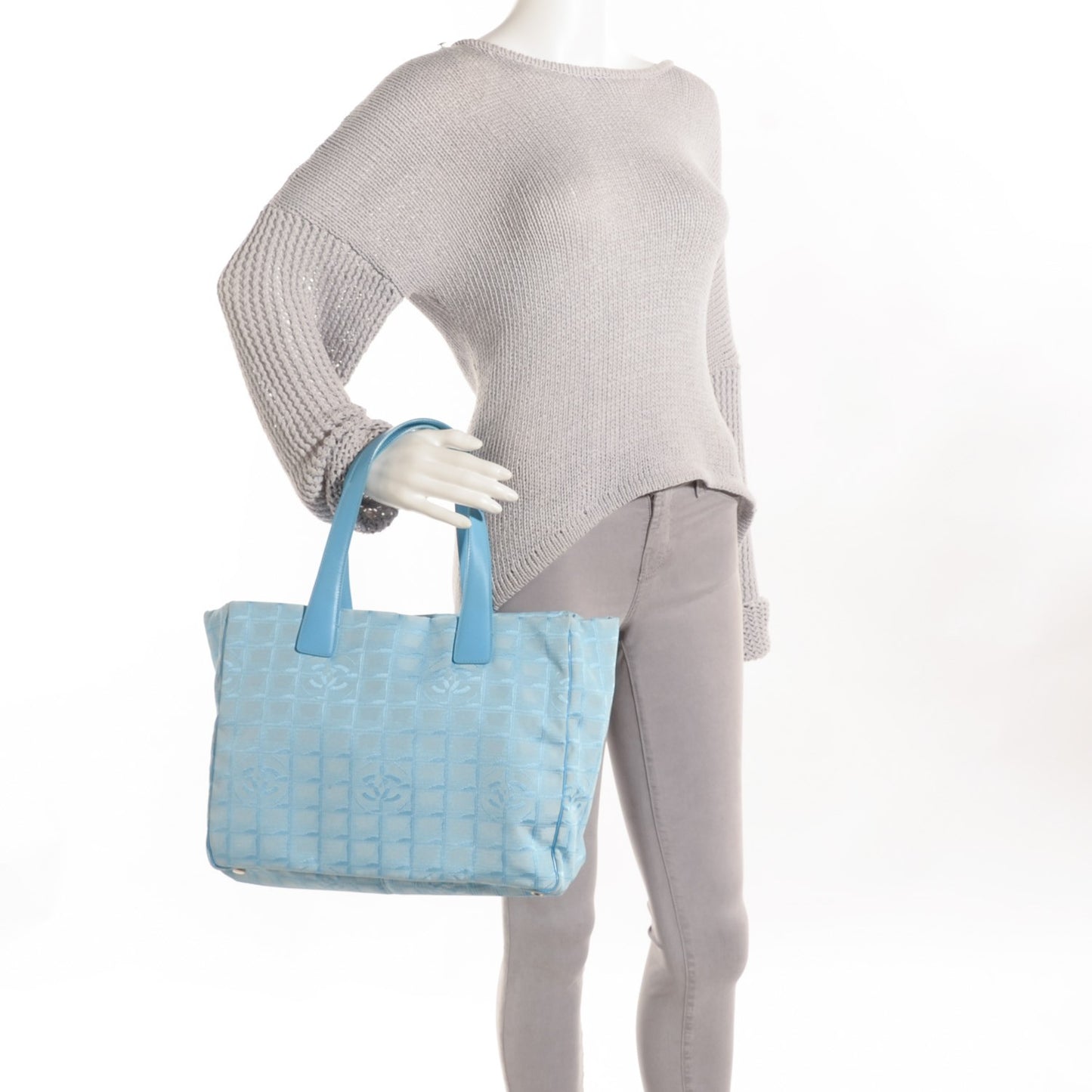 Nylon Medium Travel Tote Blue