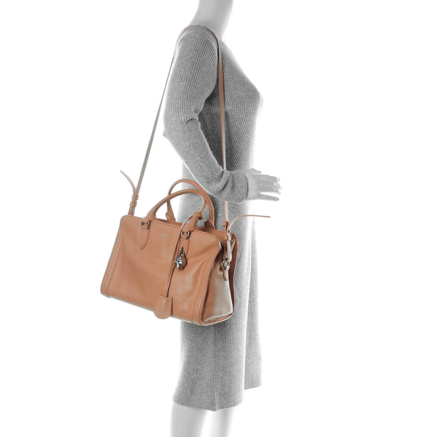 Pebbled Calfskin Small Skull Padlock Zip Around Tote Pink