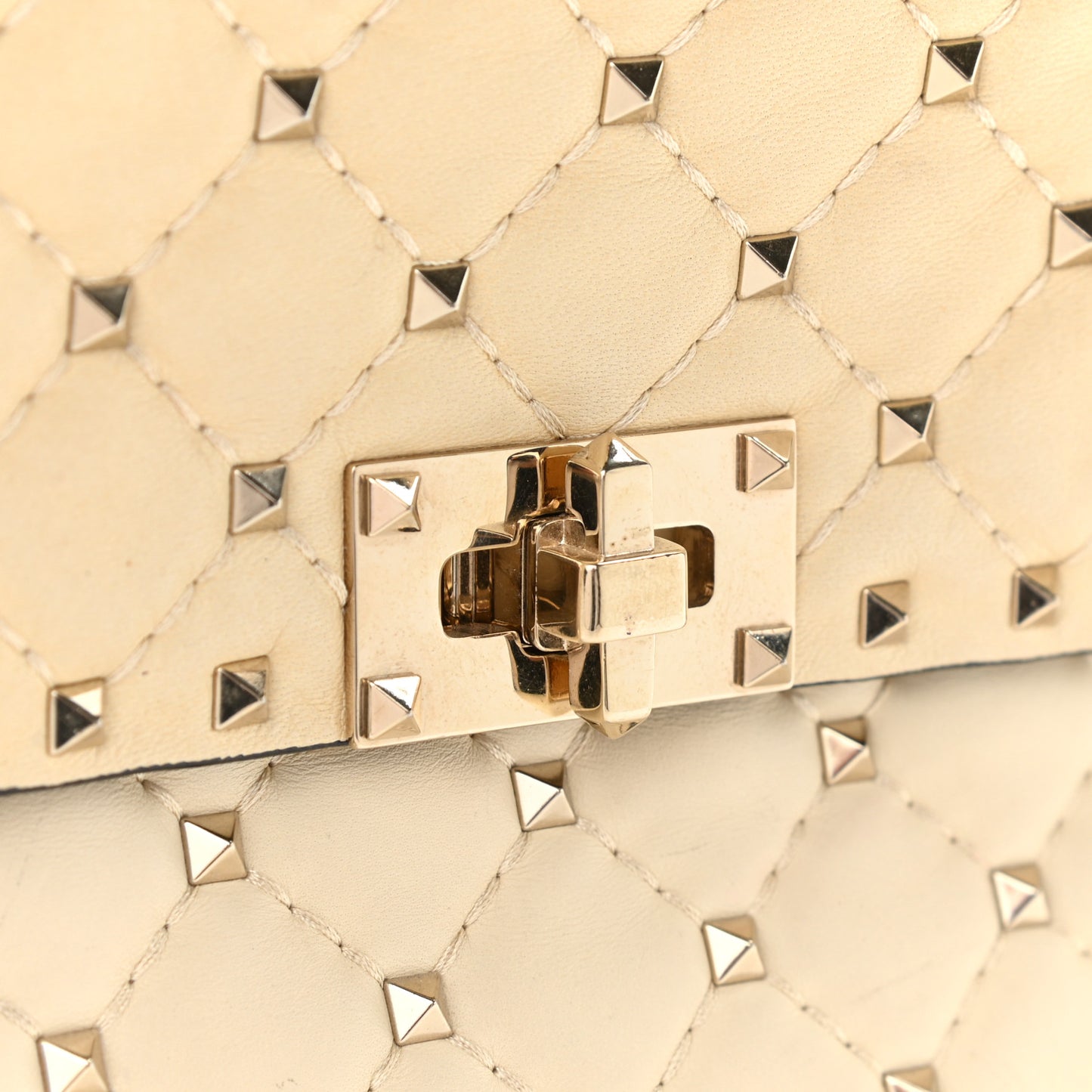 Nappa Medium Rockstud Spike Shoulder Bag Light Ivory