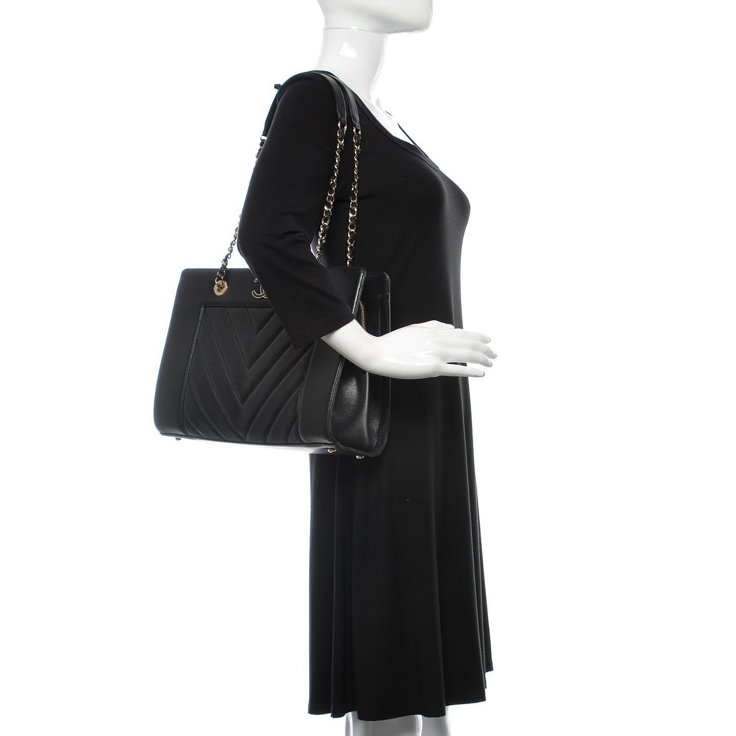 Sheepskin Chevron Quilted Mademoiselle Vintage Shopping Tote Black