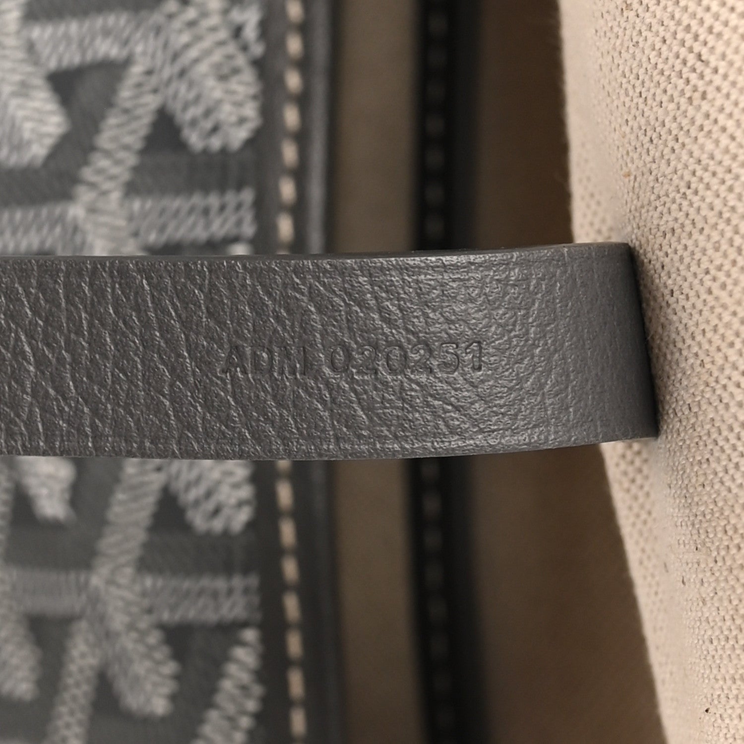 Goyard Goyardine Capetien Messenger Bag Grey 5 of 9