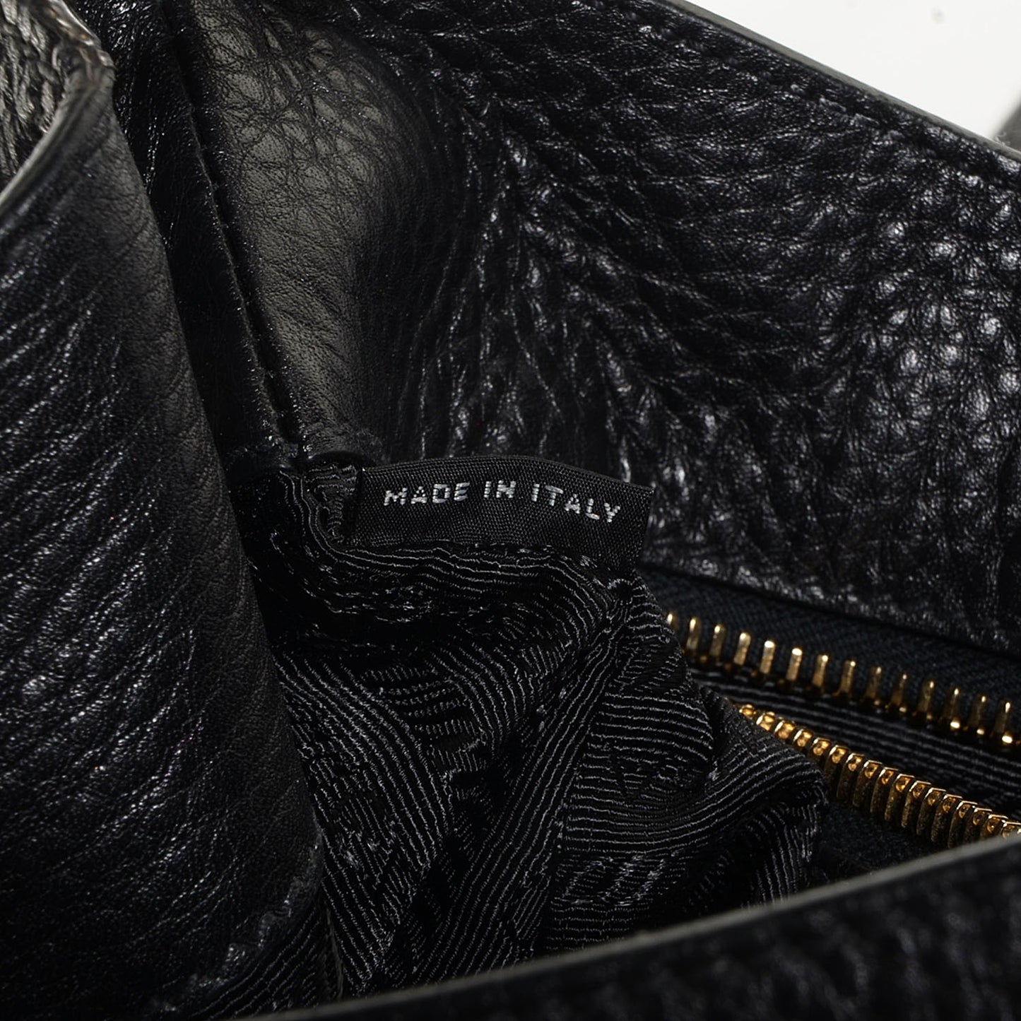 Vitello Daino Shoulder Flap Bag Nero Black