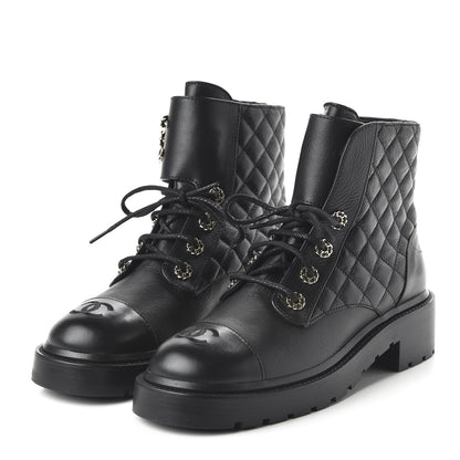 Chanel Shiny Goatskin Calfskin Quilted Lace Up Combat Boots 38.5 Black 3 of 9