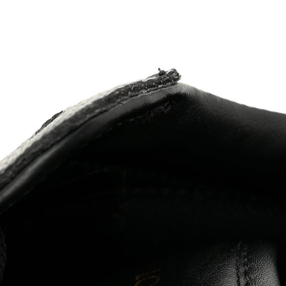 Louis Vuitton Calfskin Monogram Mens Rivoli Sneakers 9 White Black 10 of 13