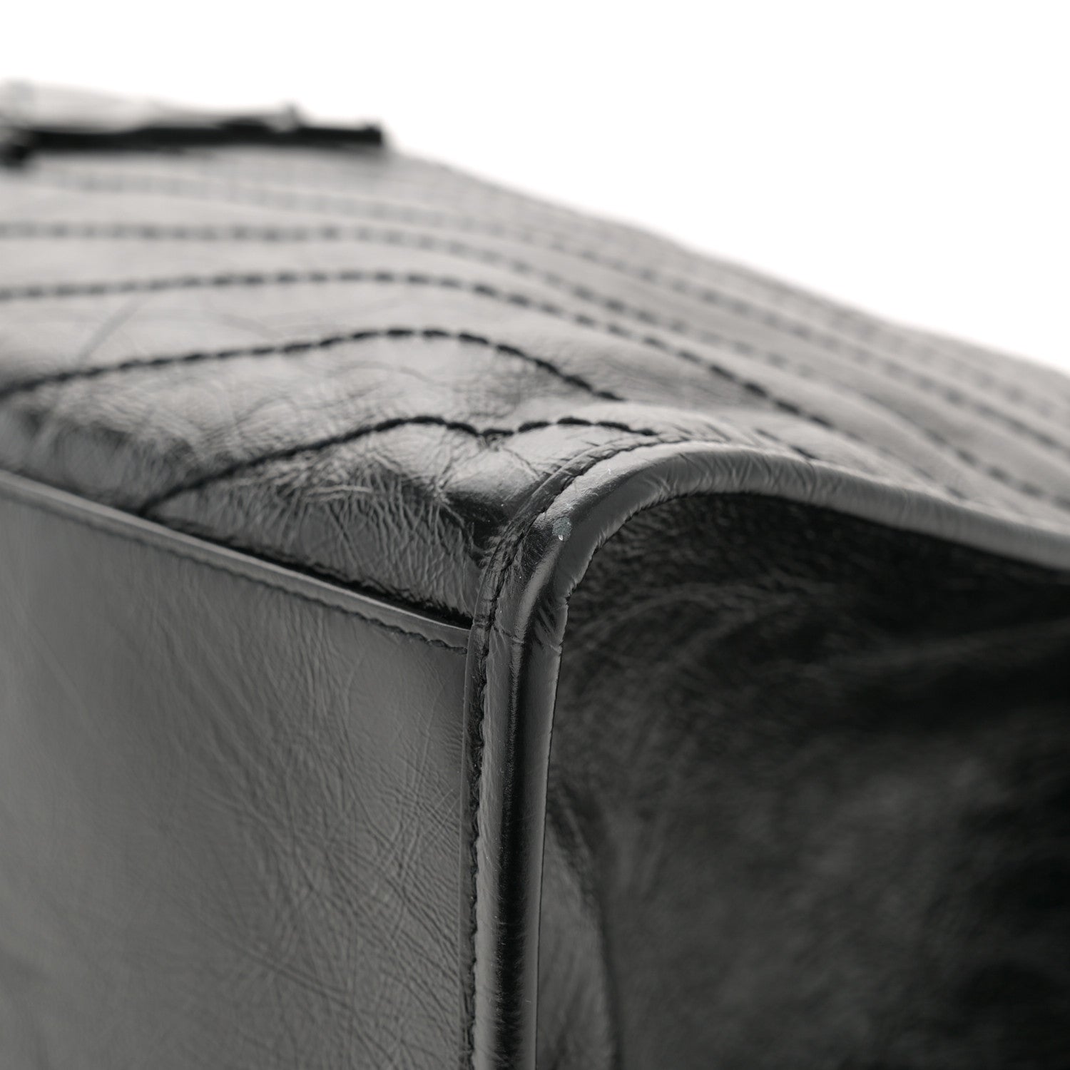 Saint Laurent Crinkled Calfskin Matelasse Monogram Large Niki Shopper Tote Black 11 of 15