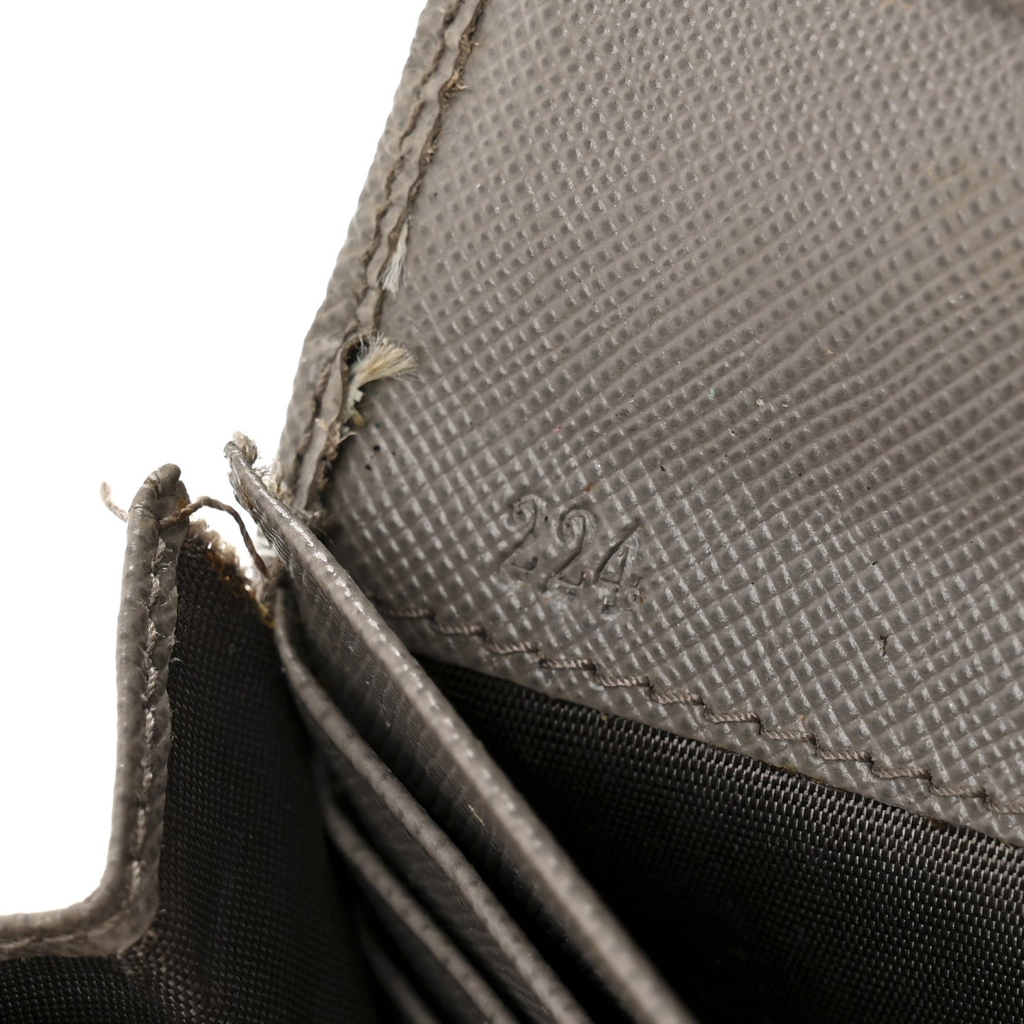 Saffiano Metal Continental Flap Wallet Cammeo Orchidea
