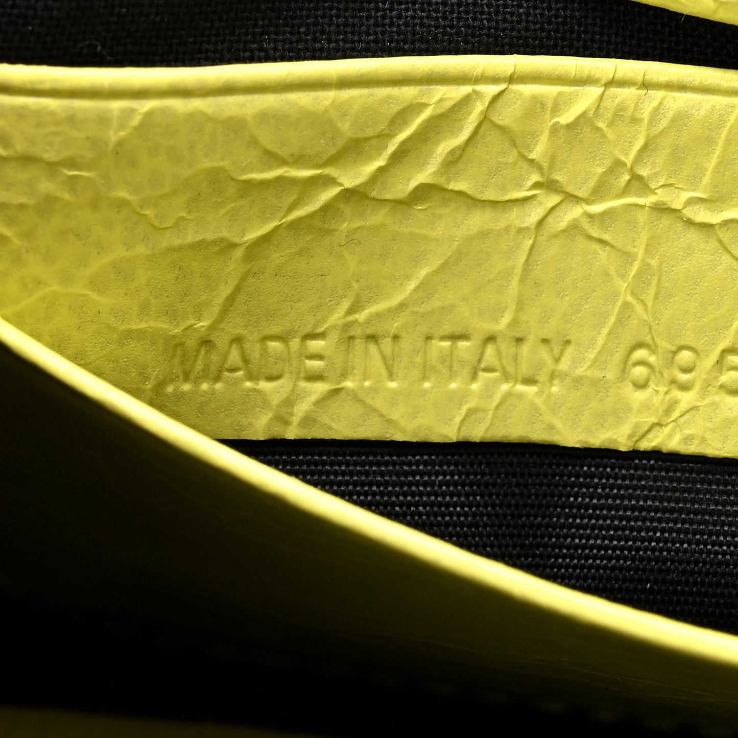 Agneau Arena Le Cagole Mini Purse With Chain Lime