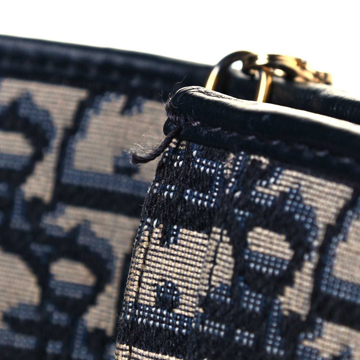 Oblique 30 Montaigne 2-In-1 Pouch Blue