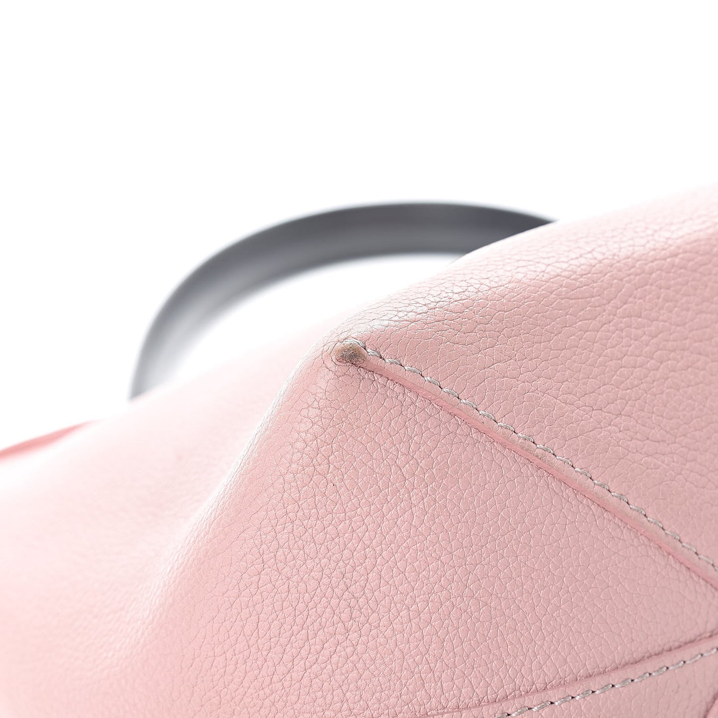 Calfskin Lockme PM Rose Ballerine
