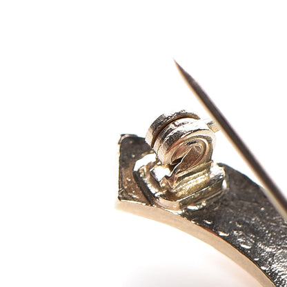 Chanel Metal Quilted CC Brooch Light Gold 5 of 6
