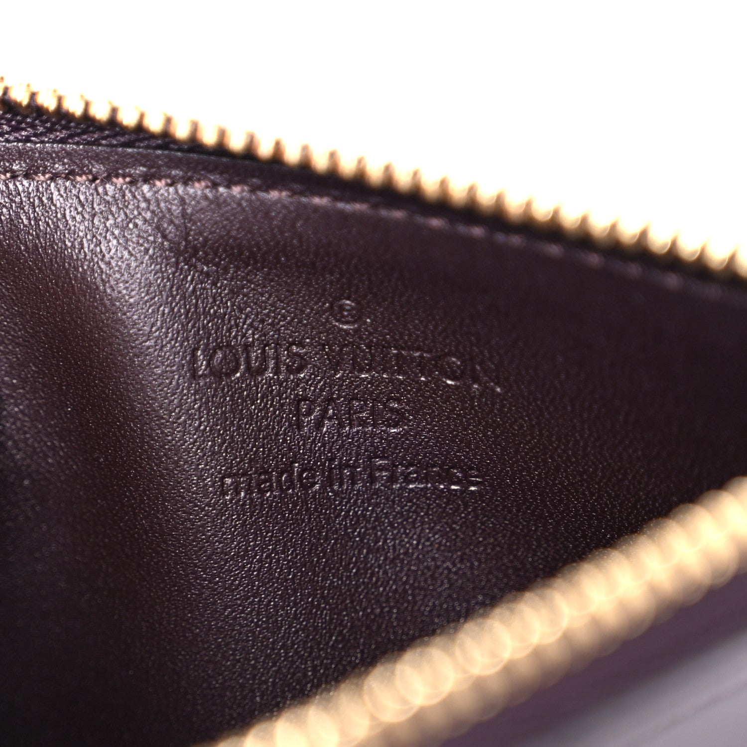 Louis Vuitton Vernis Key Pouch NM Amarante 6 of 10