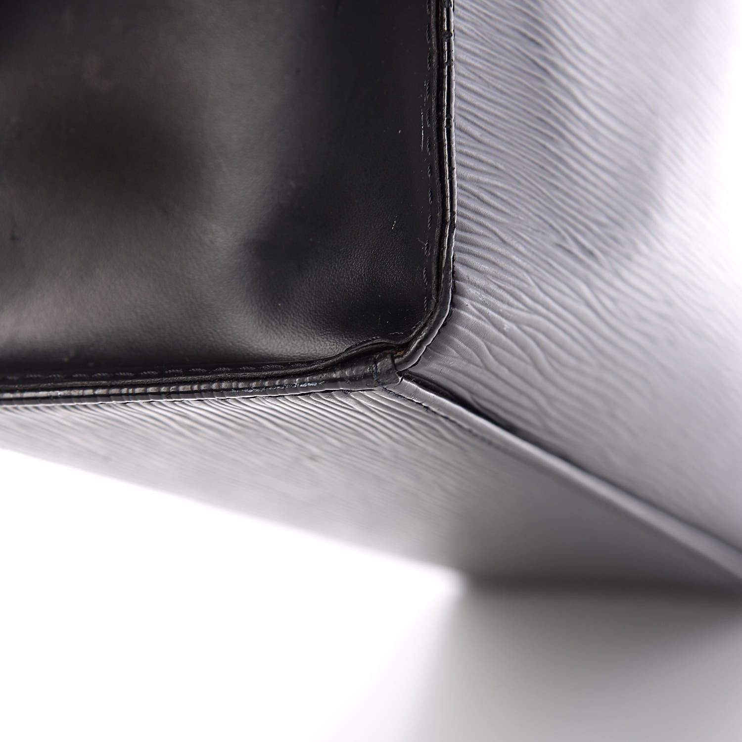 Louis Vuitton Epi Croisette PM Black 17 of 18
