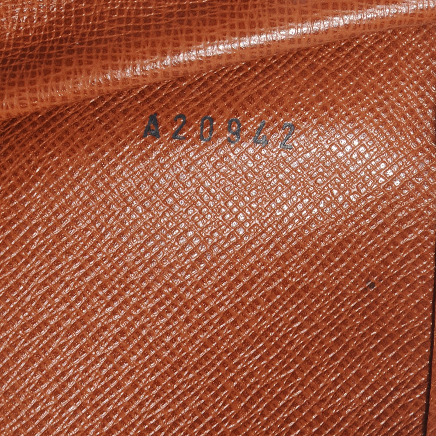 Louis Vuitton Monogram Pochette Bordeaux Flap 7 of 8
