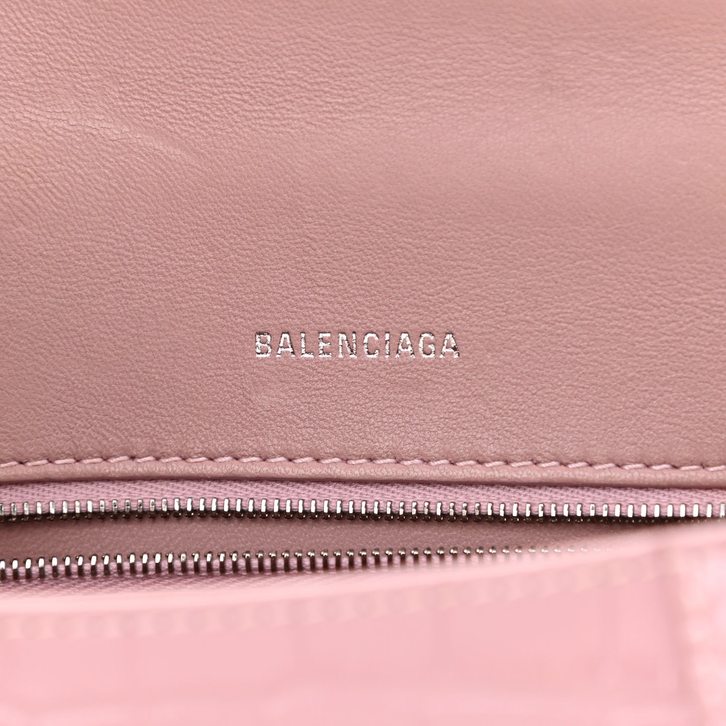 Shiny Calfskin Crocodile Embossed Small Hourglass Top Handle Bag Powder Pink