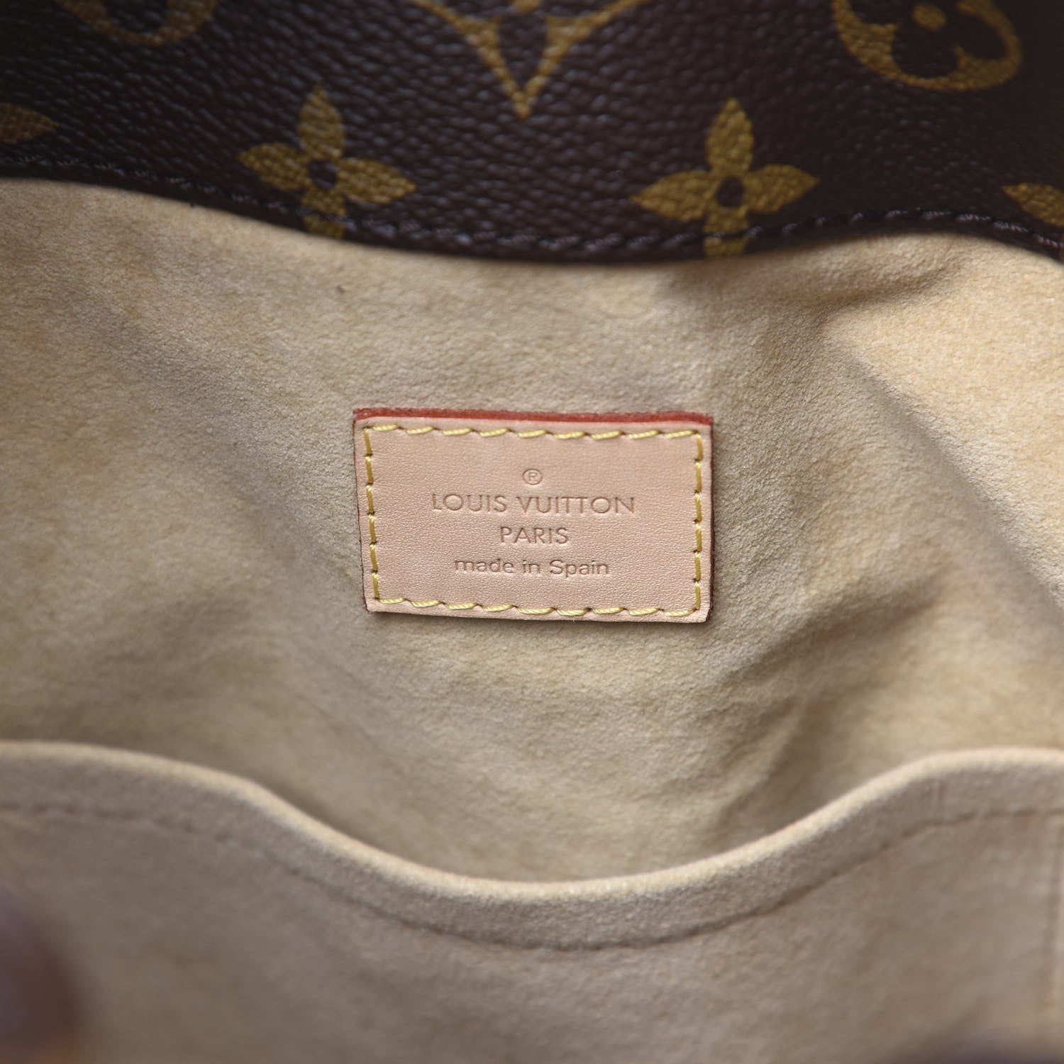 Louis Vuitton Monogram Artsy MM 5 of 10