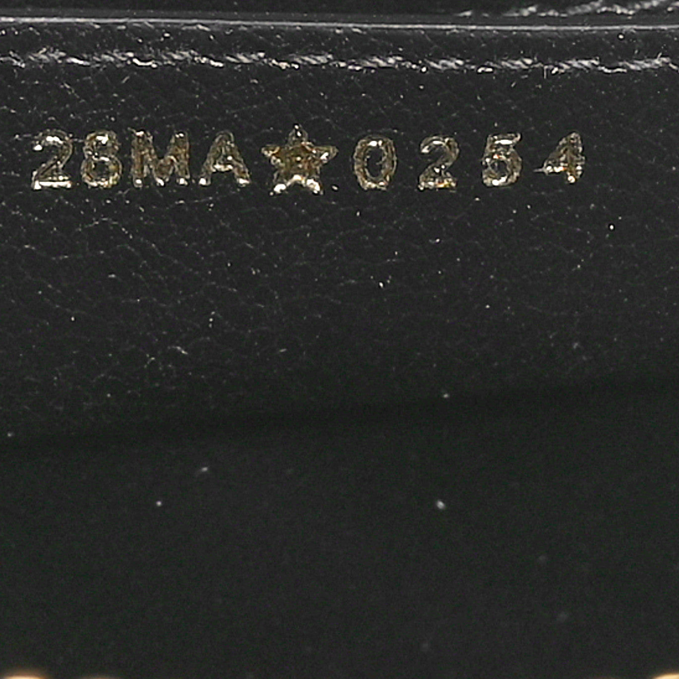 Calfskin Macrocannage Groove 25 Bag Black