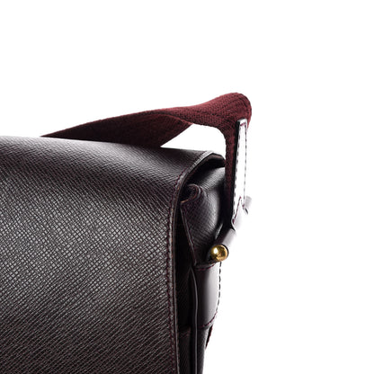 Louis Vuitton Taiga Dersou Messenger Bag Acajou 10 of 10