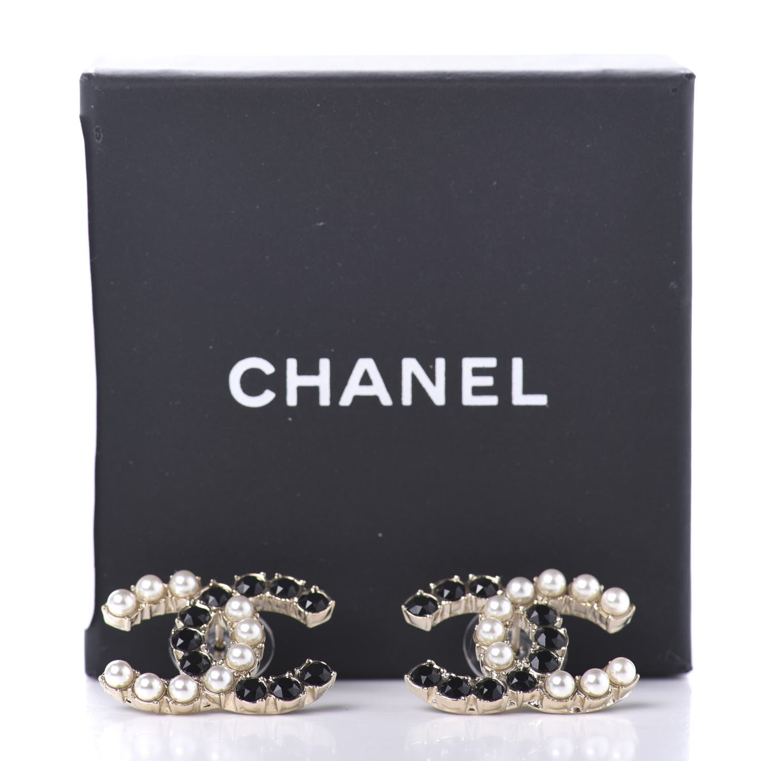 Chanel Resin Pearl CC Dazzling Domino Earrings Gold Black 5 of 5