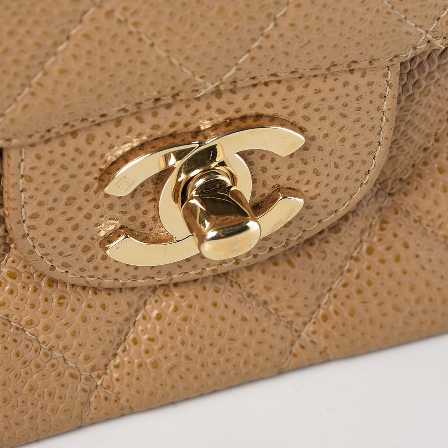 Caviar Quilted Medium Double Flap Beige
