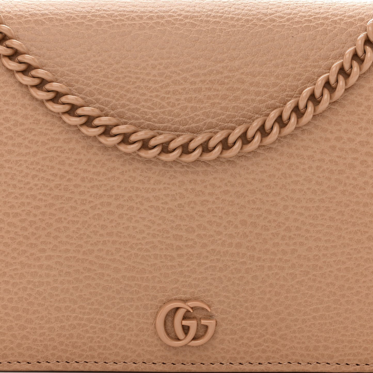 Dollar Calfskin Enamel Monochrome Mini GG Marmont Chain Wallet Camelia