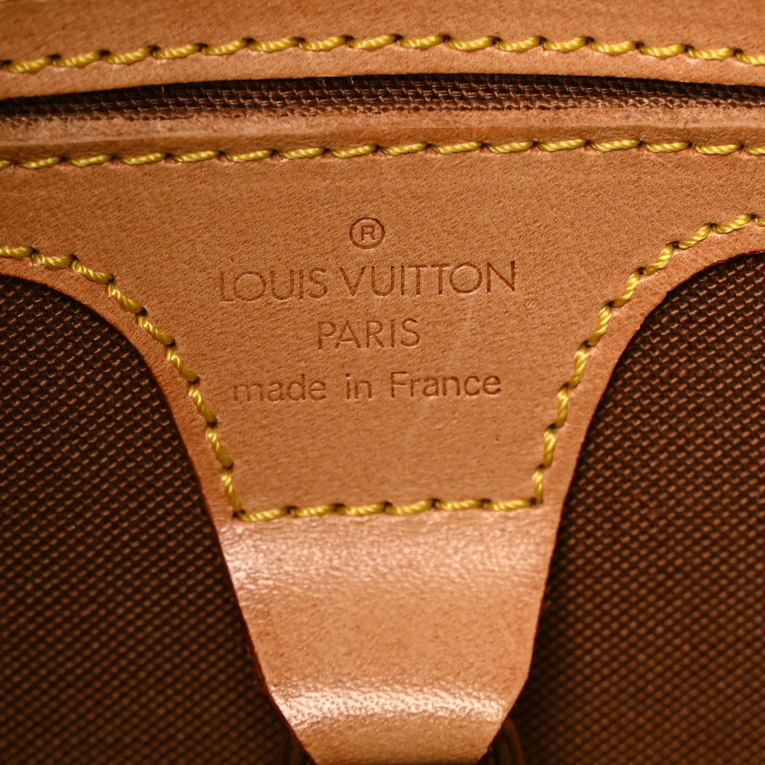 Louis Vuitton Monogram Ellipse MM 6 of 6
