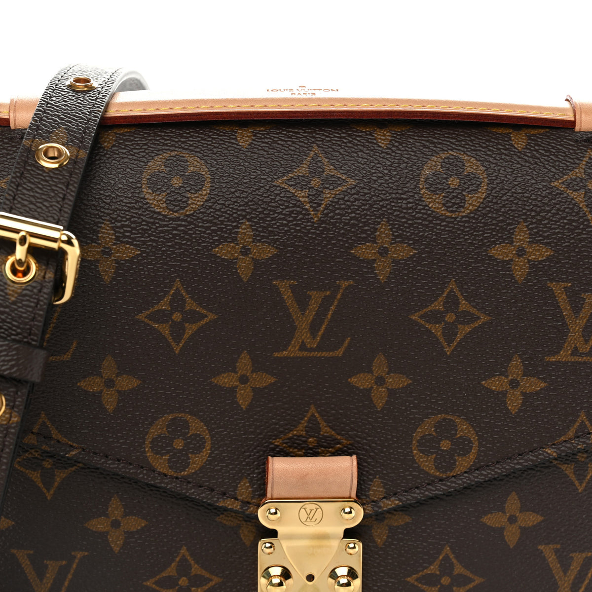 Monogram Pochette Metis