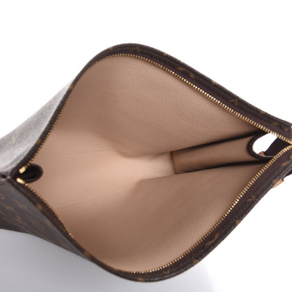 Louis Vuitton Monogram Toiletry Pouch 26 5 of 7