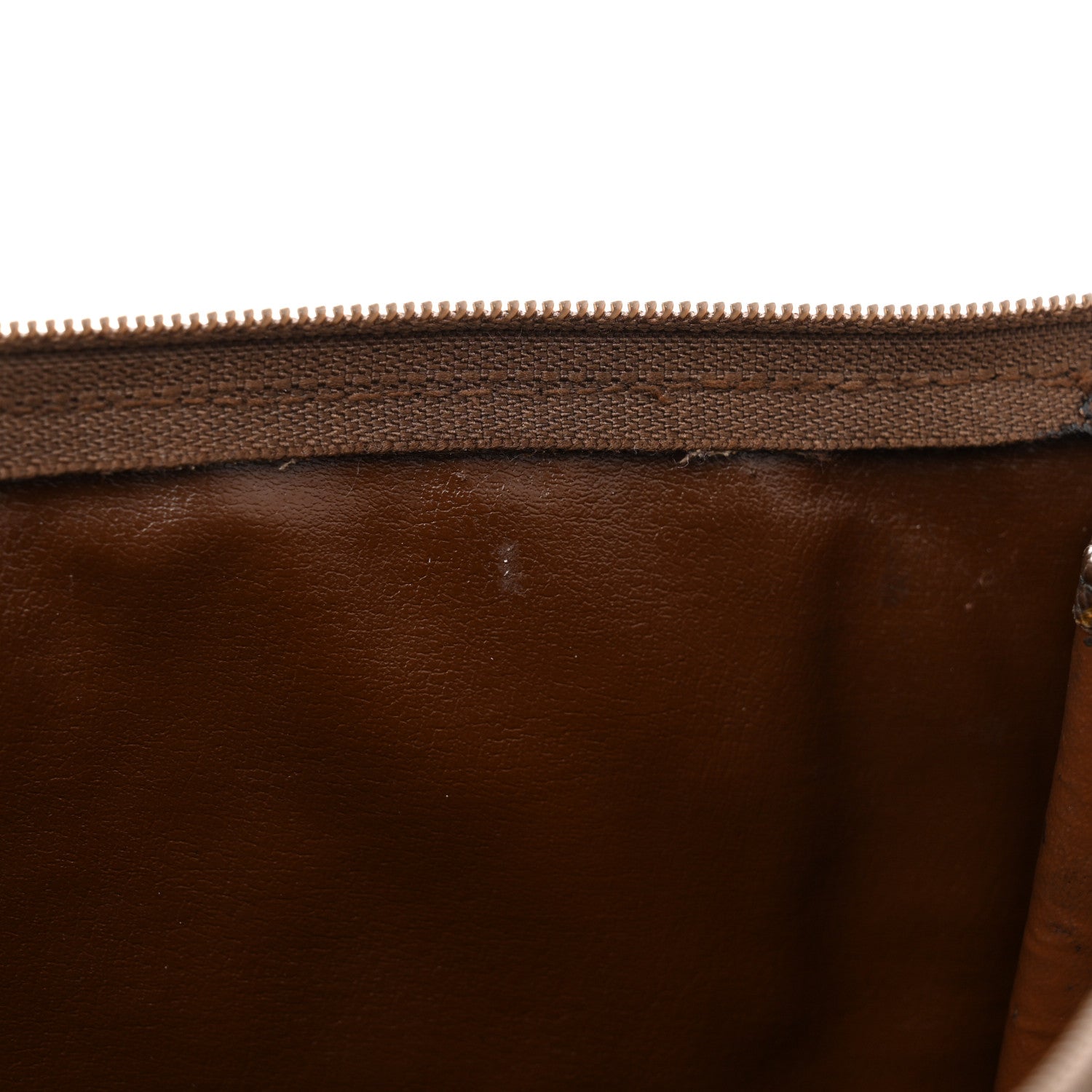 Louis Vuitton Monogram Saks Toiletry Pouch 26 10 of 11