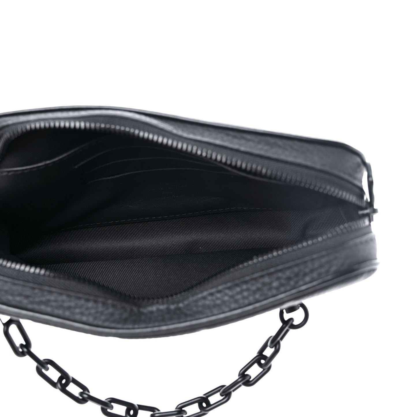 Taurillon Monogram Pochette Volga Black