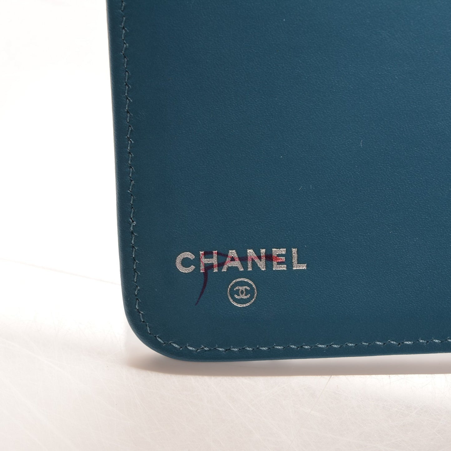 Iridescent Caviar Quilted Crossbody iPad Holder Blue