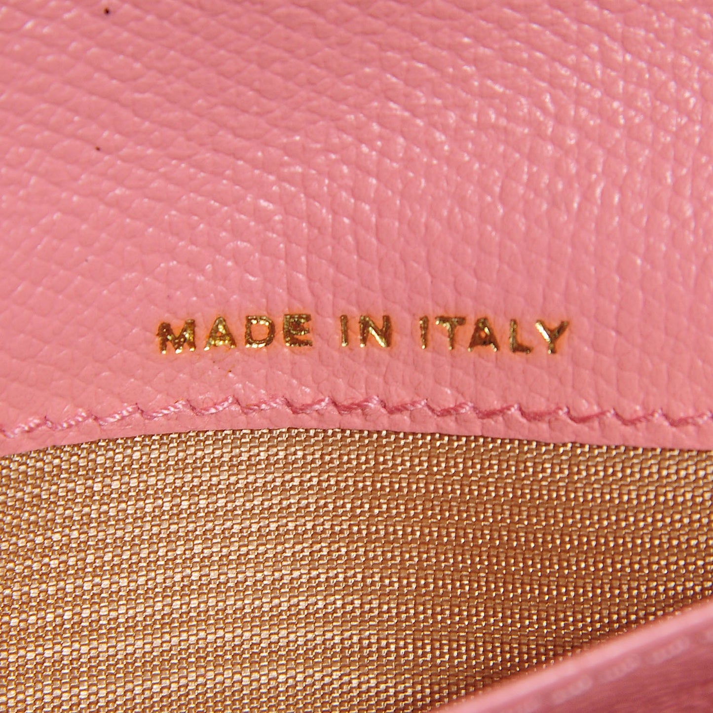 Grained Calfskin CC Button Yen Wallet Pink