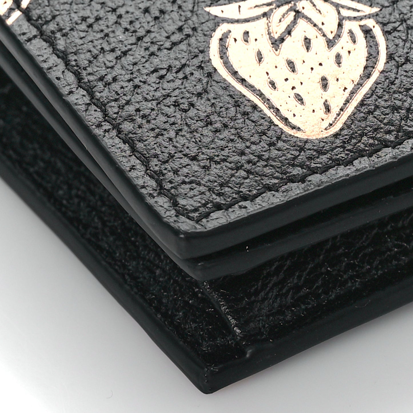Textured Dollar Calfskin Berry Print GG Marmont Card Case Black Light Copper