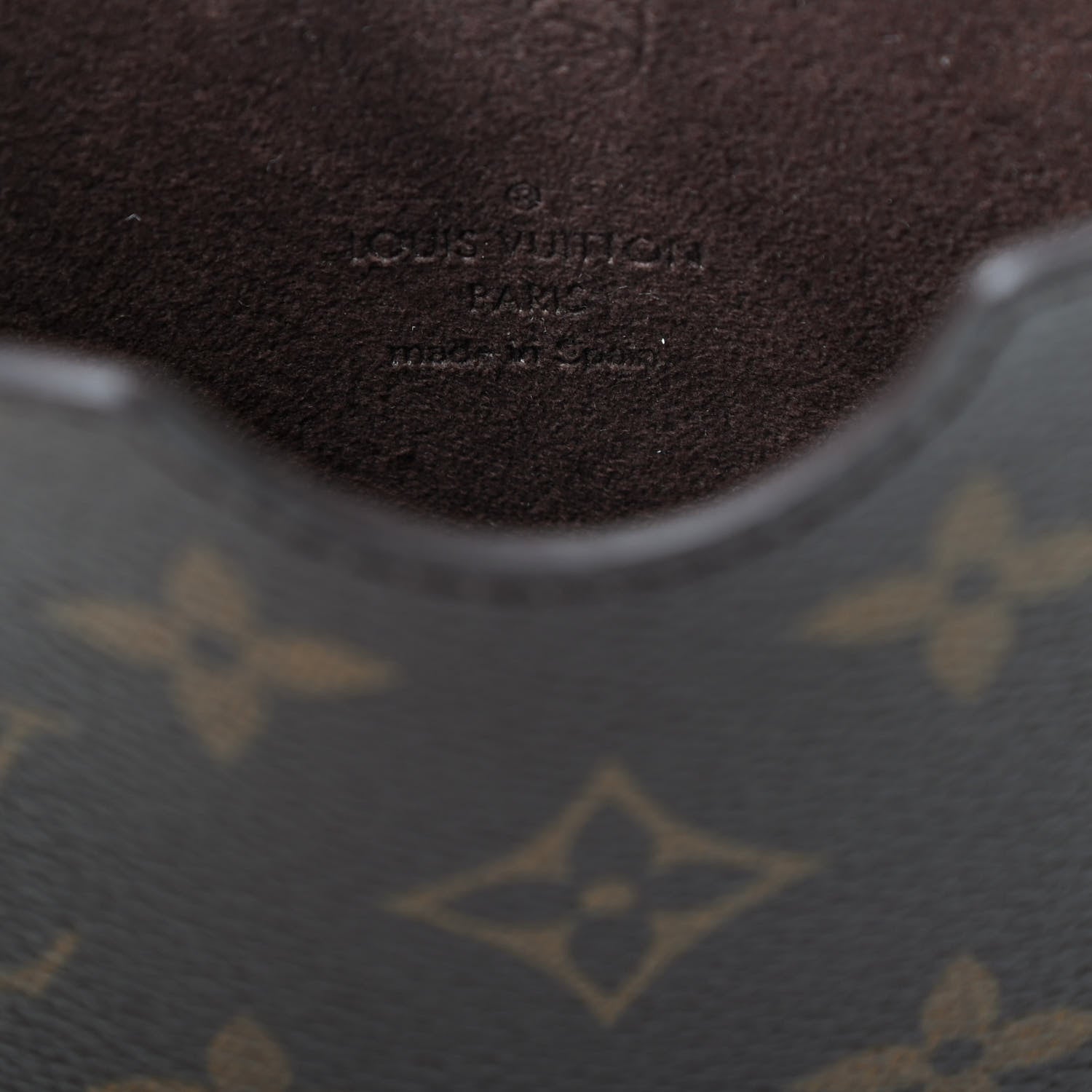 Louis Vuitton Monogram Hardcase iPad Air 2 6 of 7