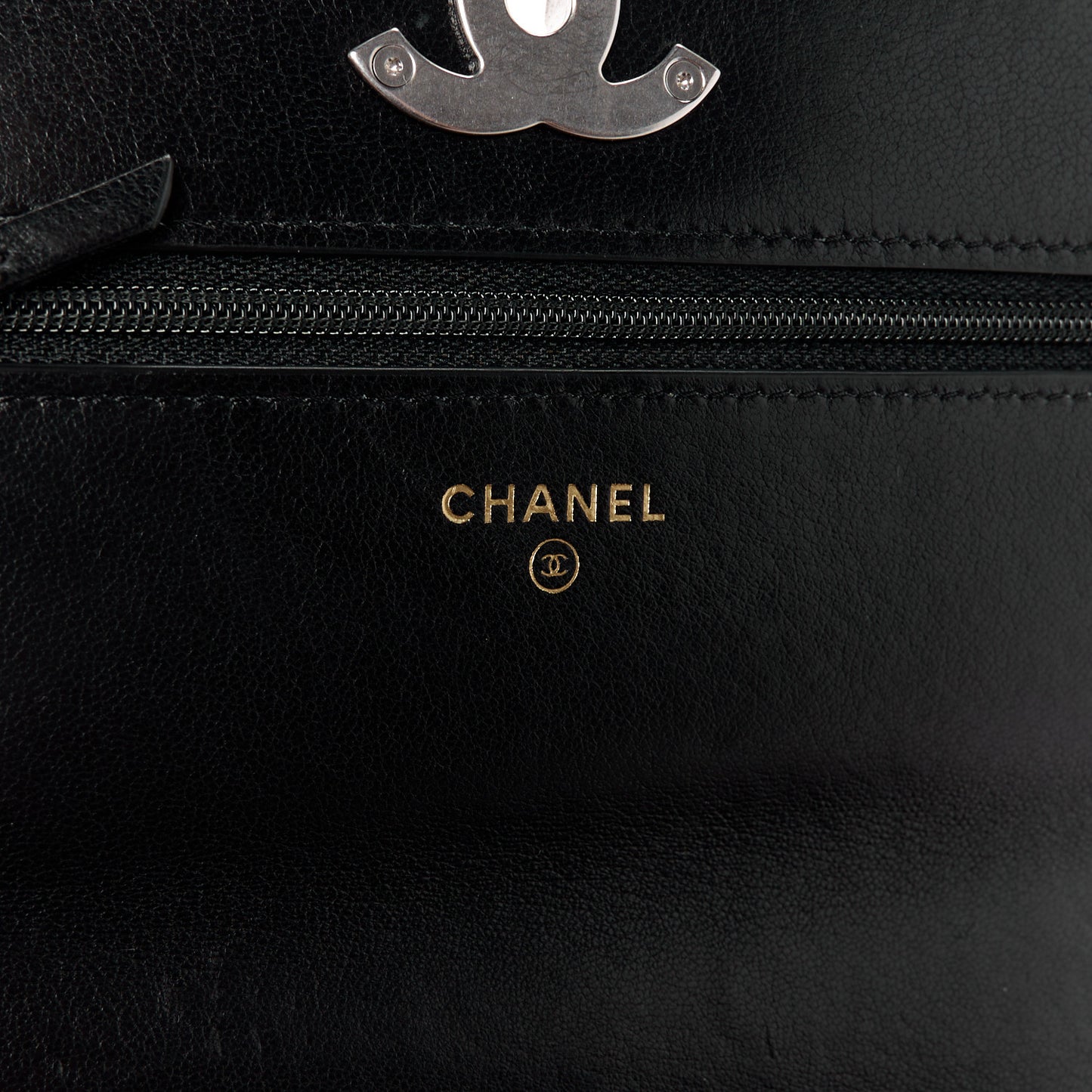 Lambskin Quilted Chanel 19 Wallet On Chain WOC Black